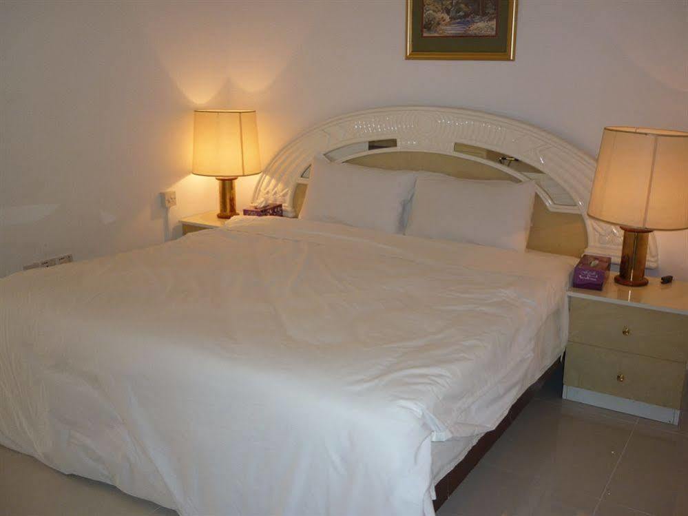 Qurum Beach Hotel Muscat Eksteriør billede